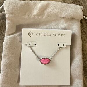 NEW! Kendra Scott Silver Lips Necklace
